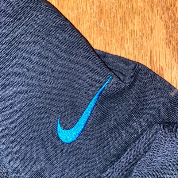 Nike Carolina Panthers Hoodie - Picture 3 of 5